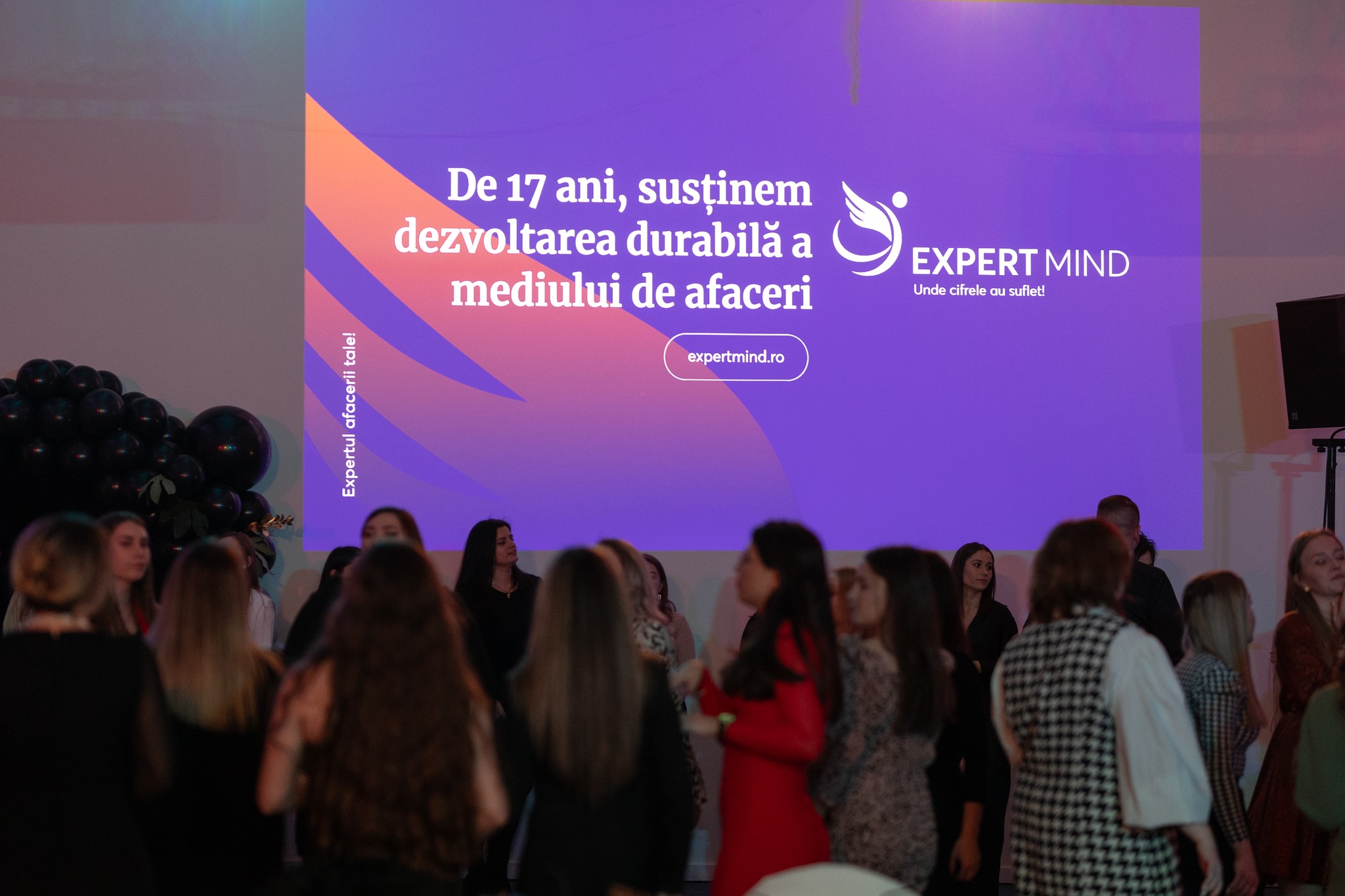 Centrul de Afaceri Expert Mind Aniversează 17 Ani de Succese și Inovații în Afaceri